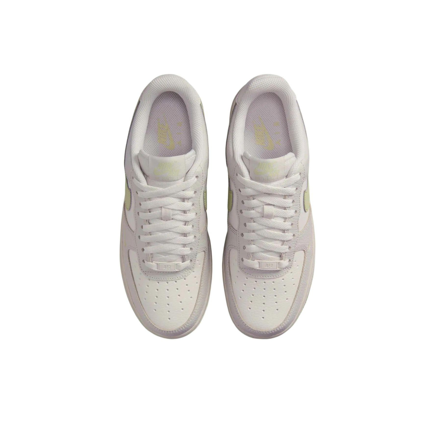 ナイキ エアフォース1 スケートボードシューズ IB3881 - Nike Shoes Air Force 1 のレビューと価格